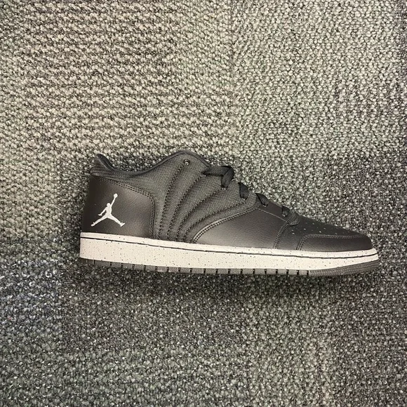 Jordan 1 Flight 4 Low Premium - Picture 3 of 6